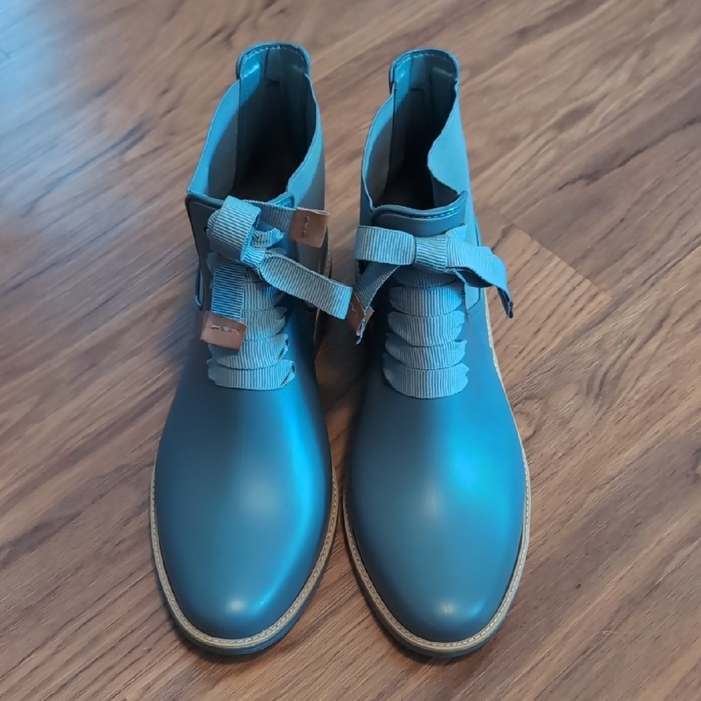 Blue Ankle Boots with Ribbon Laces